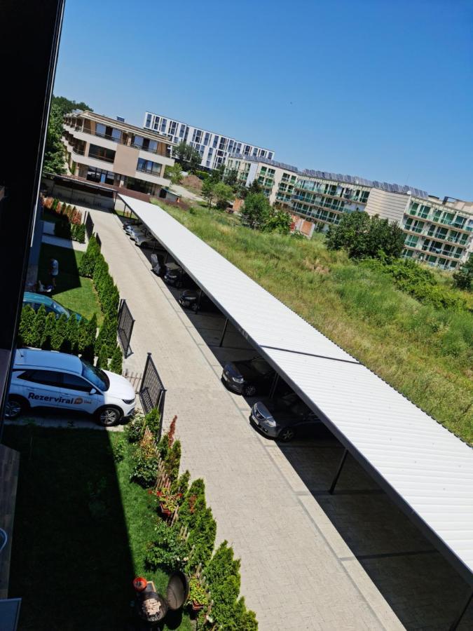Raya Apartment Atlantis Atmosphere Burgas City Exterior foto