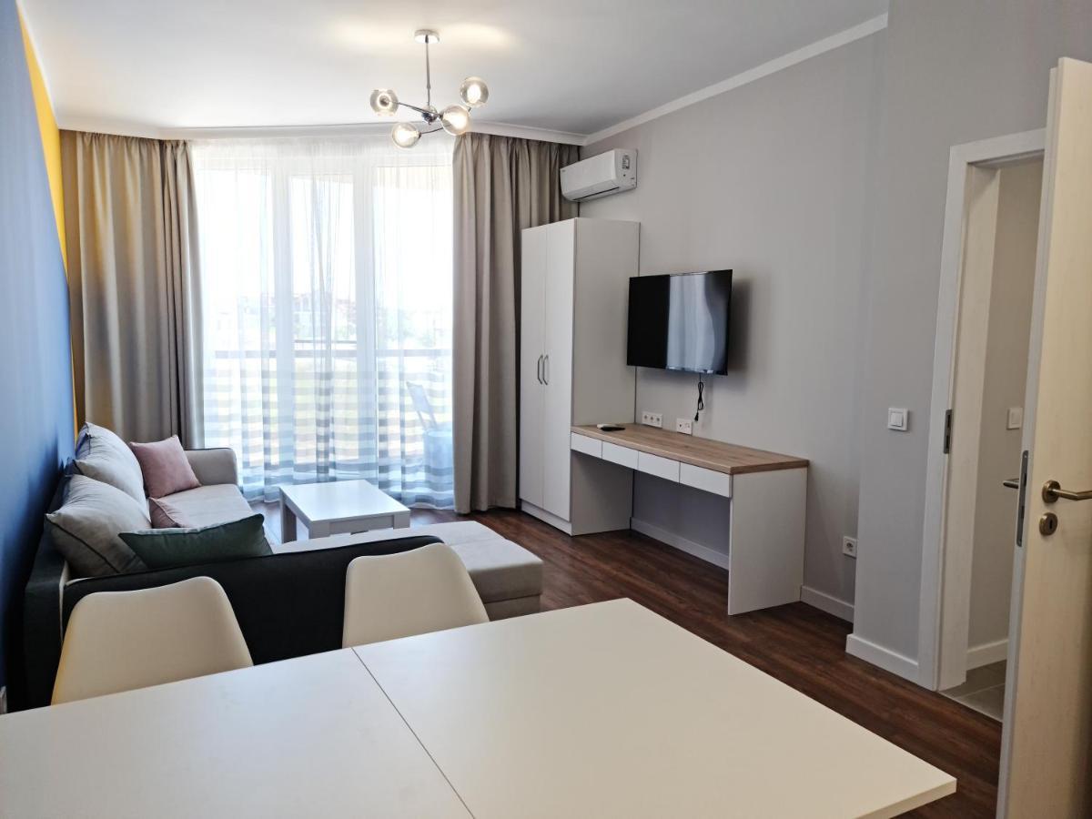 Raya Apartment Atlantis Atmosphere Burgas City Exterior foto