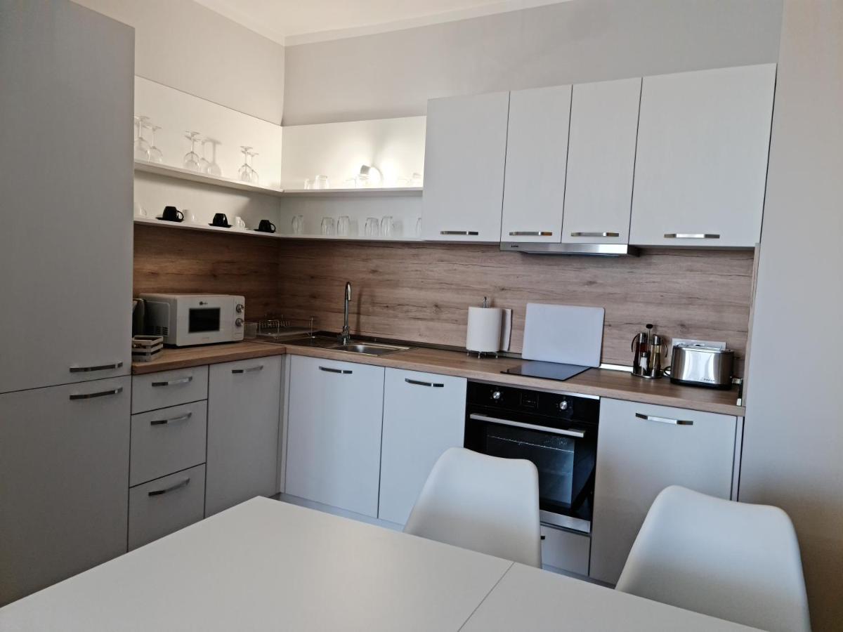 Raya Apartment Atlantis Atmosphere Burgas City Exterior foto